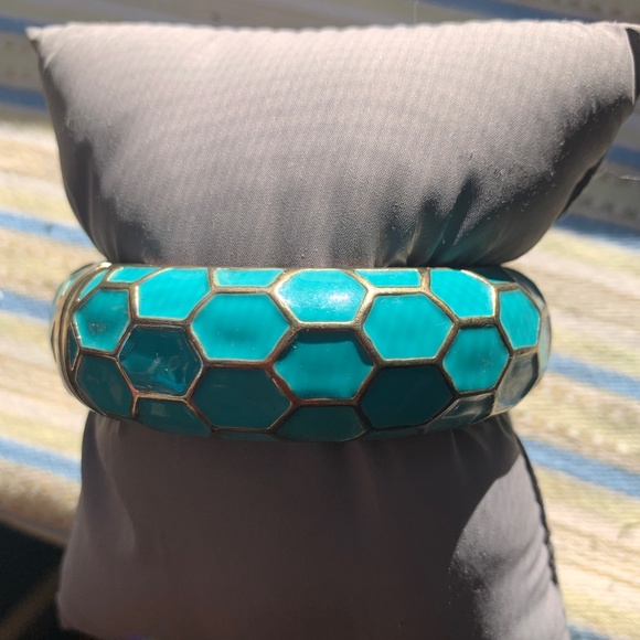Gorgeous Teal Enameled Clamper Bracelet - Honeycomb Design - Picture 6 of 6